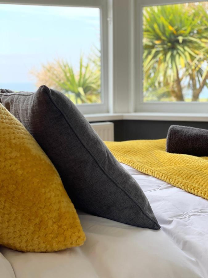 Breakers Guest House New Quay Kültér fotó